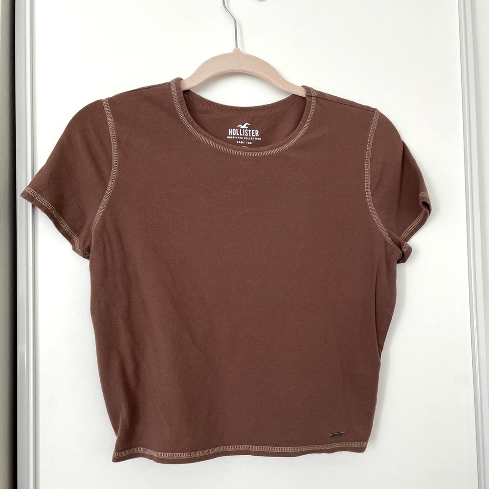 Brown Hollister Baby Tee